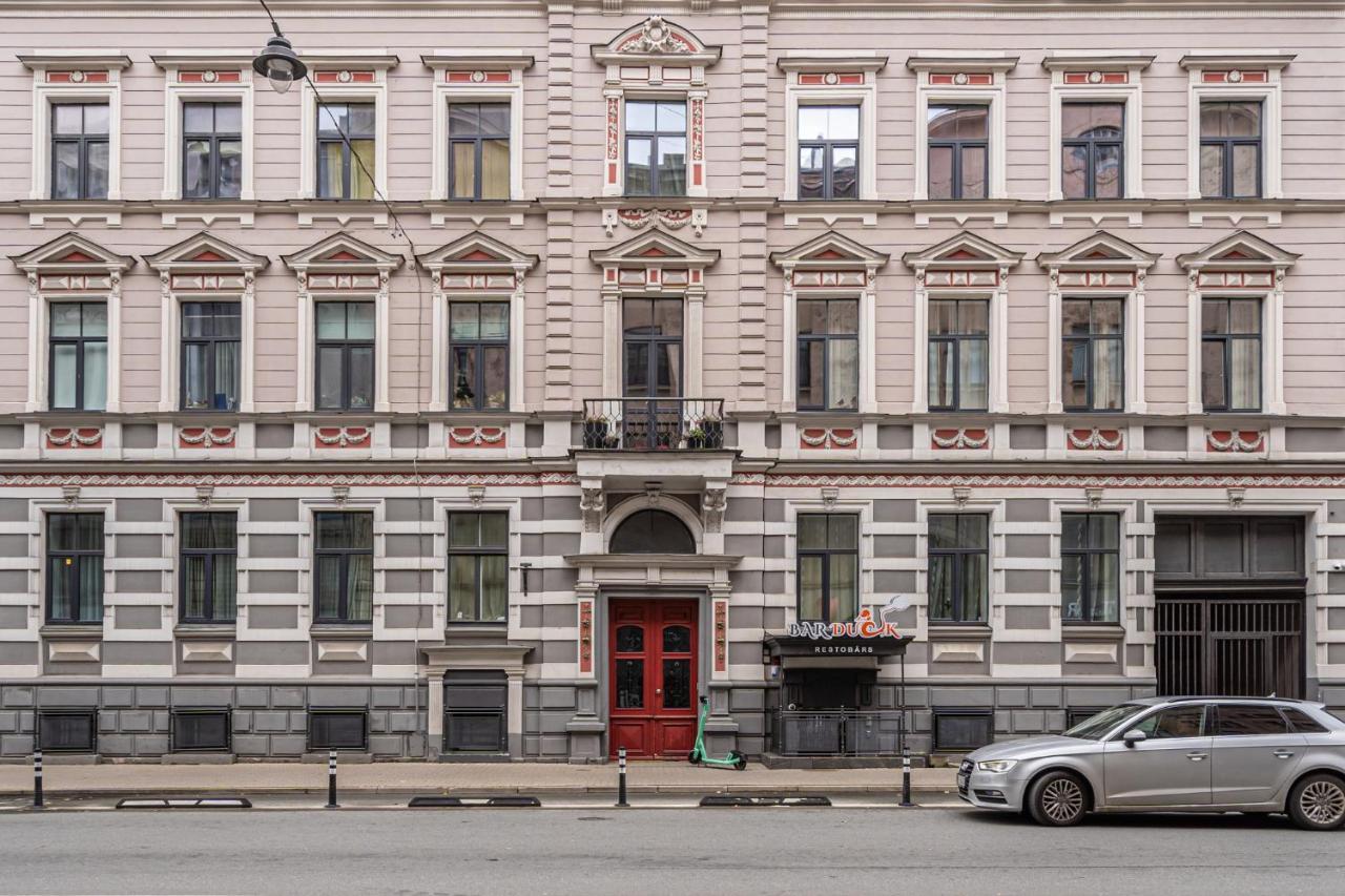 Trendy Top-floor In Heart Of Riga, Near Bars & Culture Căn hộ Riga